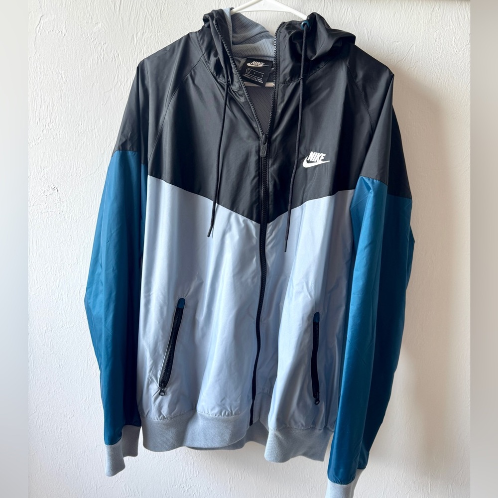 Nike Black and Blue Windbreaker Golf Jacket with Hood size L